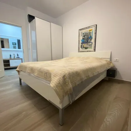 Mali Robit Apartment